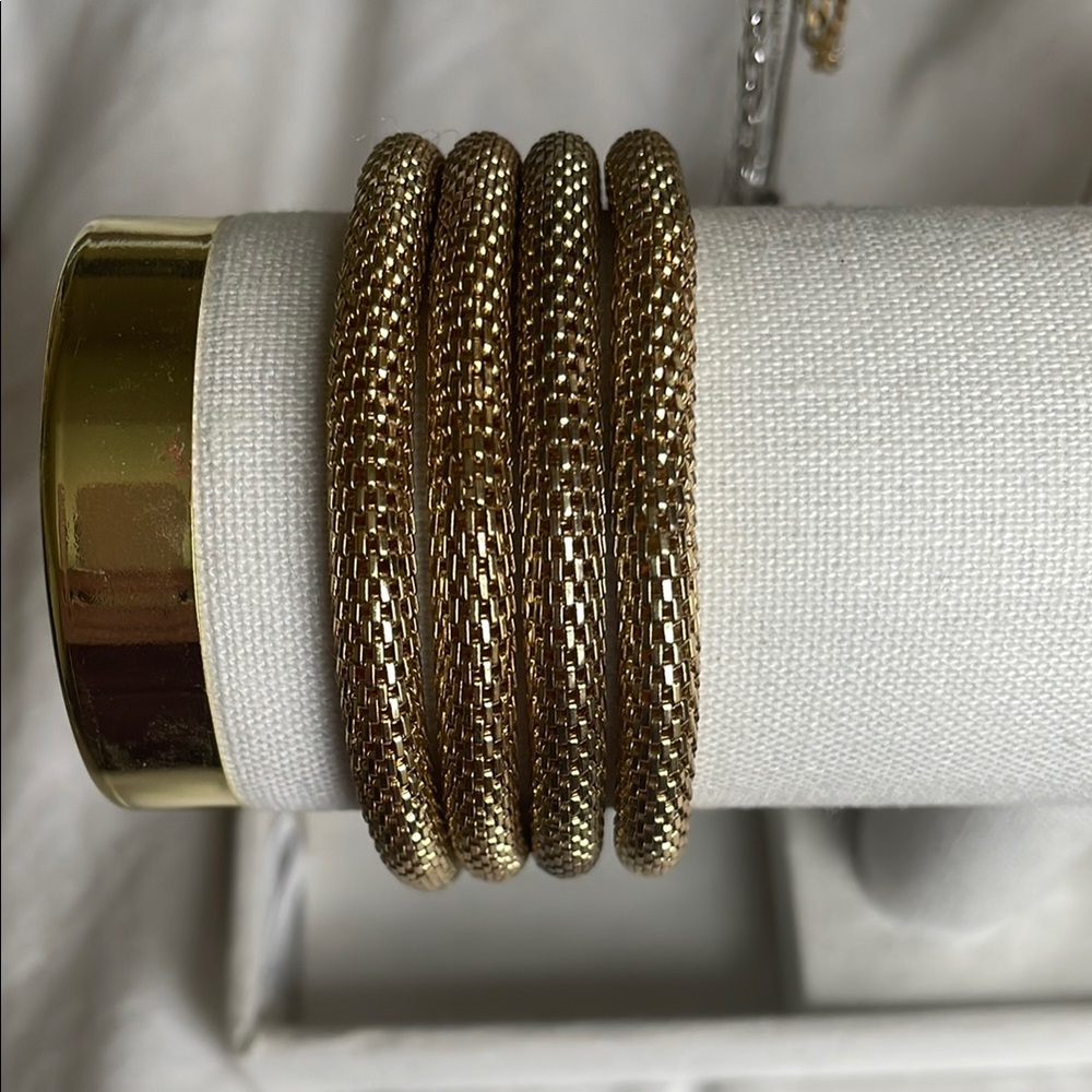 🏝️Big $10 Sale!🏝️Elegant Gold Mesh Bracelet - Set of 4